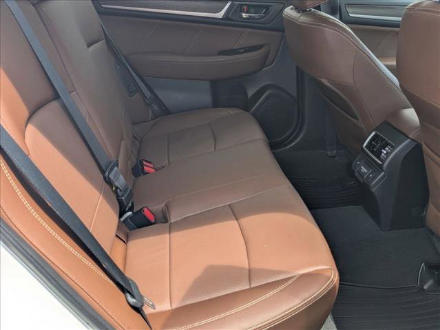 Used 2018 Subaru Outback 2.5i Touring w/ Popular Package #3 AWD/4WD image 21