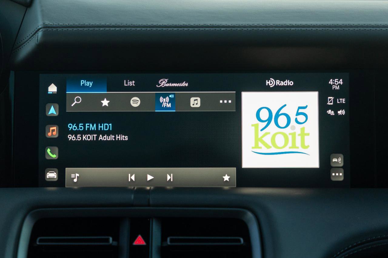 Used 2022 Porsche Taycan Turbo S image 65