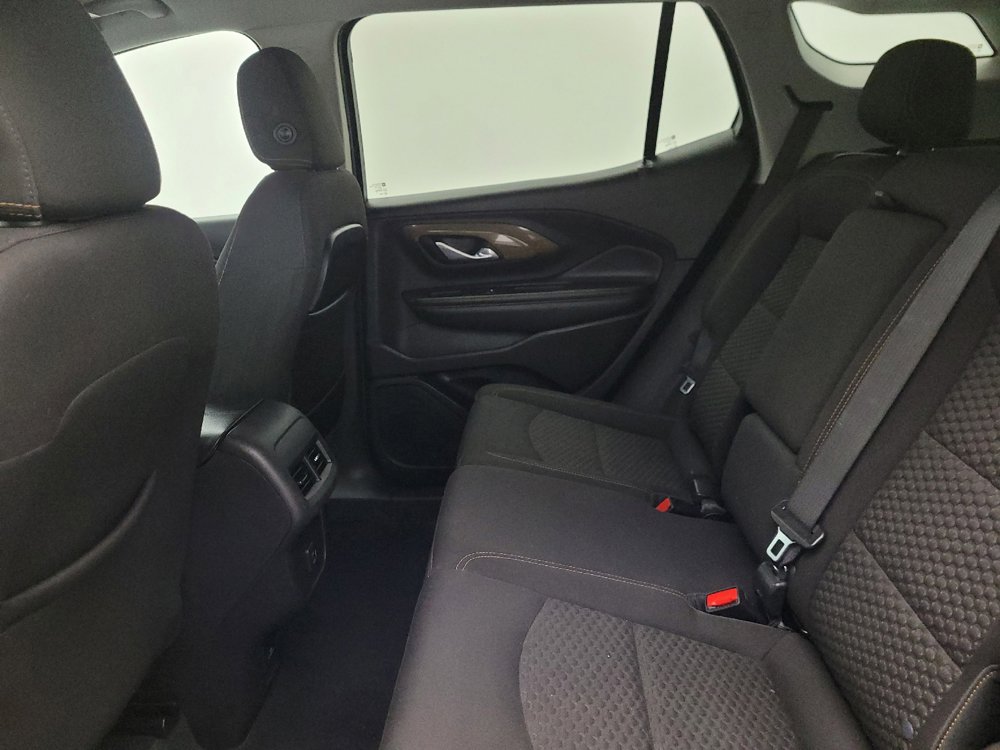 Used 2021 GMC Terrain SLE w/ Driver Convenience Package FWD image 18