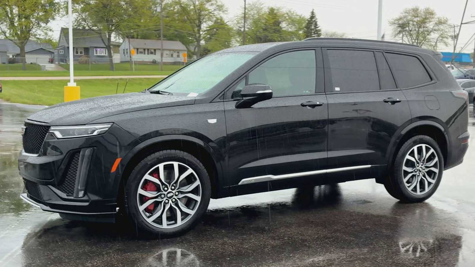 Used 2024 Cadillac XT6 Sport w/ Platinum Package image 6