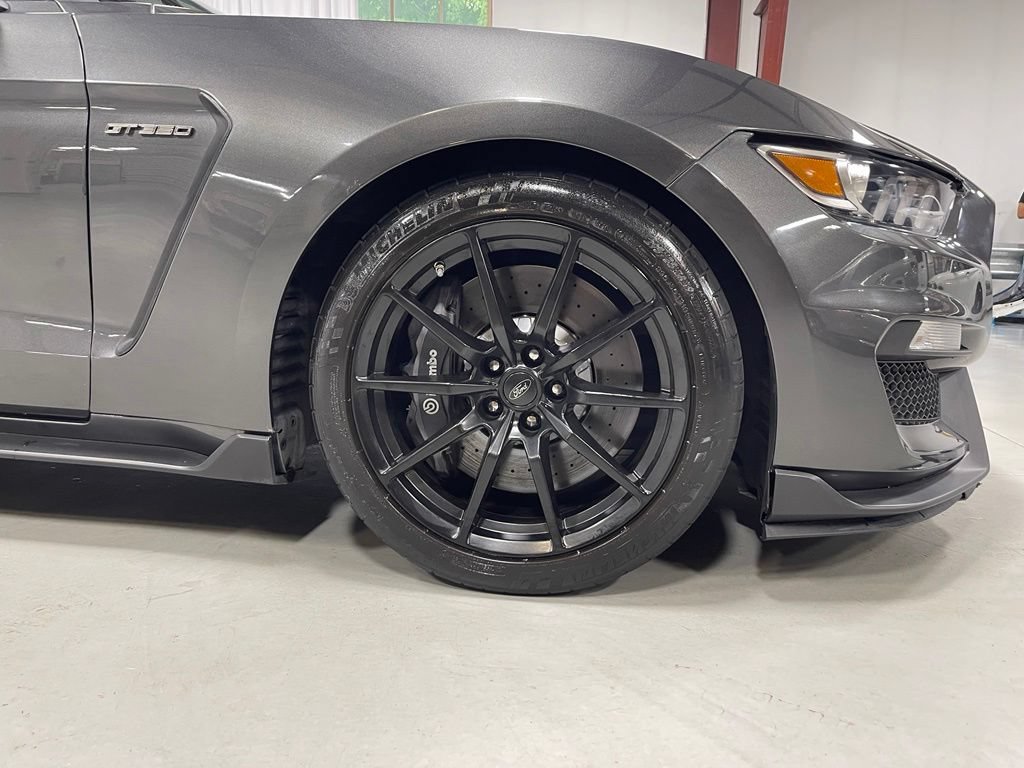 Used 2017 Ford Mustang Shelby GT350 w/ Electronics Package RWD image 16