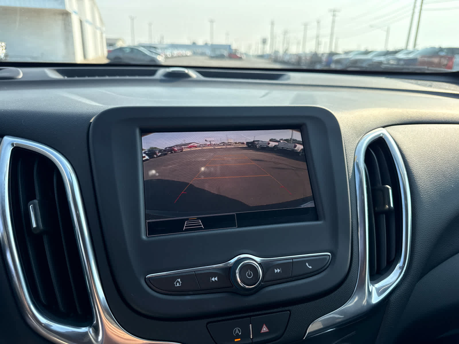 Certified 2022 Chevrolet Equinox LT FWD image 17