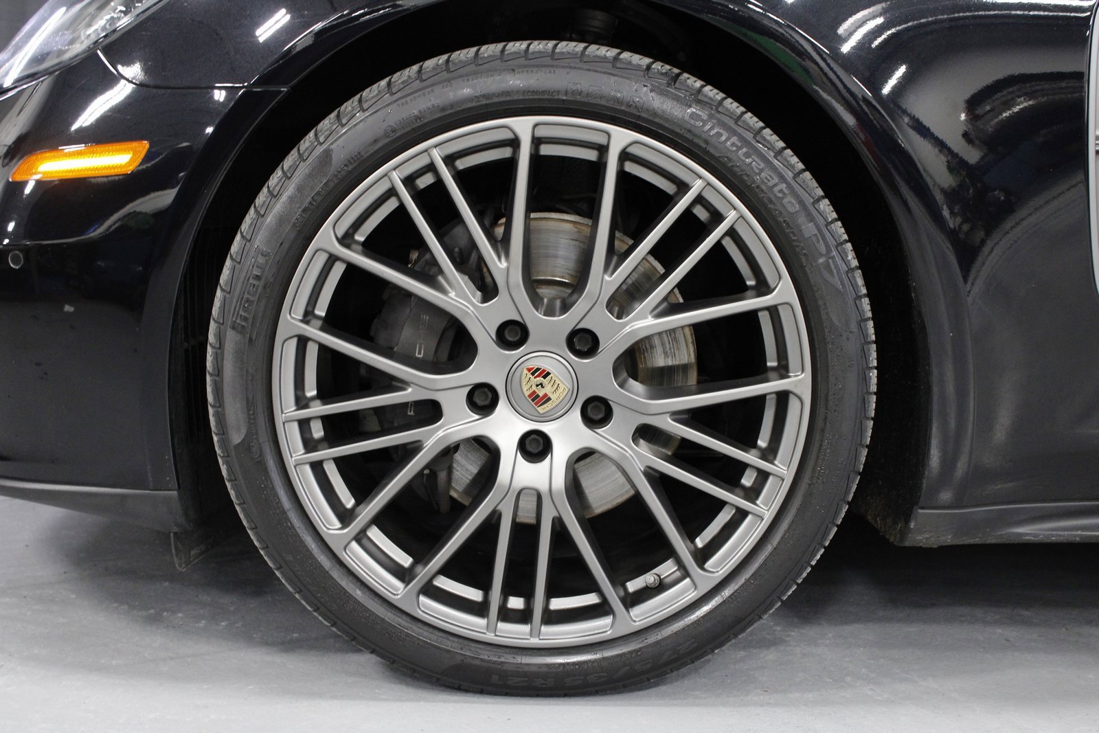 Certified 2022 Porsche Panamera 4 Platinum Edition image 11