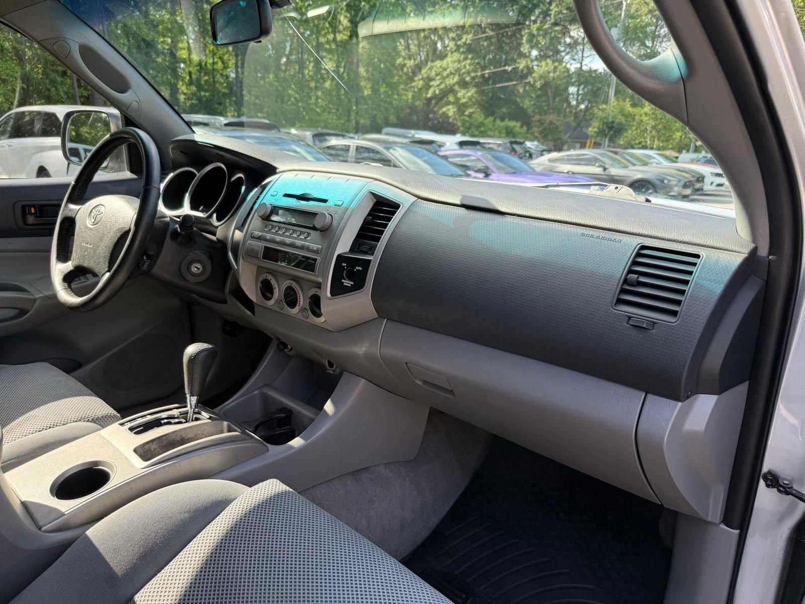 Used 2005 Toyota Tacoma PreRunner RWD image 19