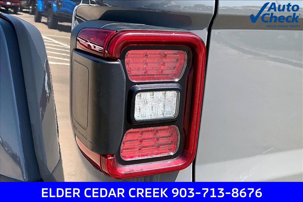 Used 2020 Jeep Gladiator Rubicon AWD/4WD image 30