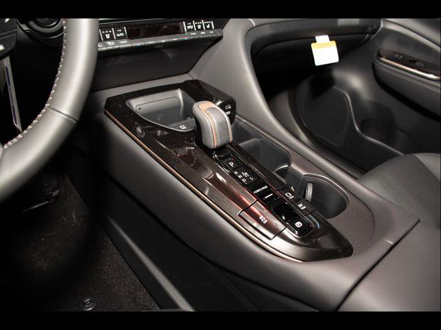 New 2026 Toyota Crown Signia AWD/4WD image 12