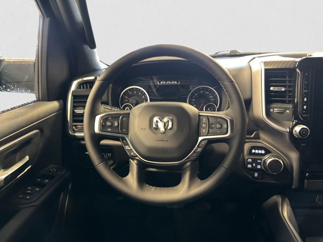 New 2026 RAM 1500 4x4 Crew Cab image 13