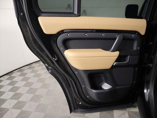 New 2025 Land Rover Defender 130 V8 AWD/4WD image 28