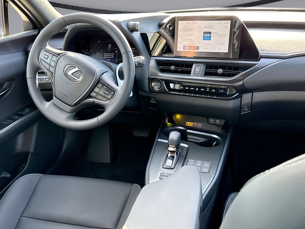 New 2026 Lexus UX 300h FWD image 19