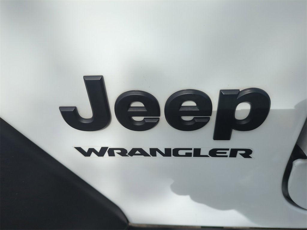 Certified 2022 Jeep Wrangler Sport S image 14