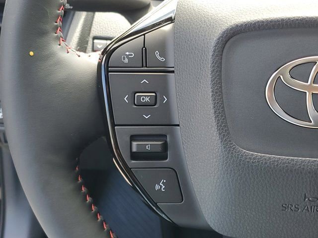 New 2025 Toyota Prius Plug-In Hybrid FWD image 24