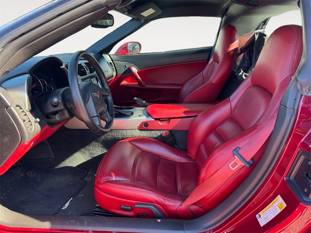 Used 2005 Chevrolet Corvette Coupe w/ Preferred Equipment Group image 9