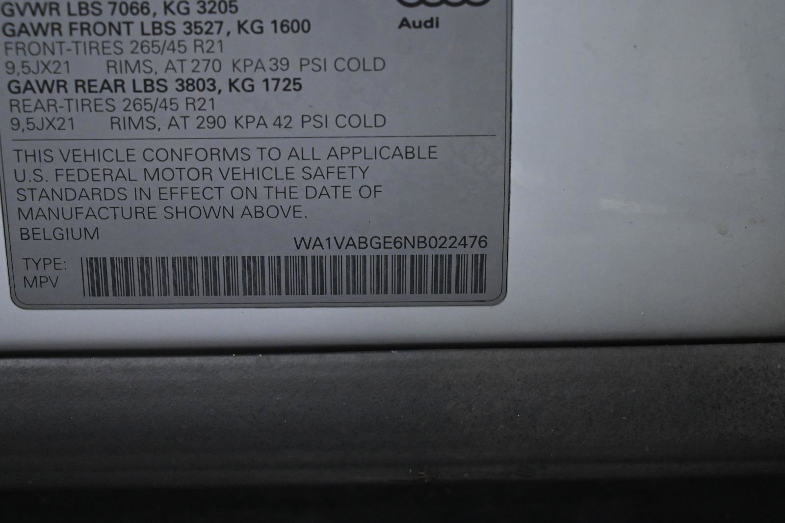 Used 2022 Audi e-tron Chronos image 37