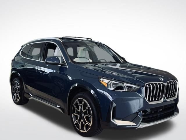 Used 2026 BMW X1 xDrive28i AWD/4WD image 4