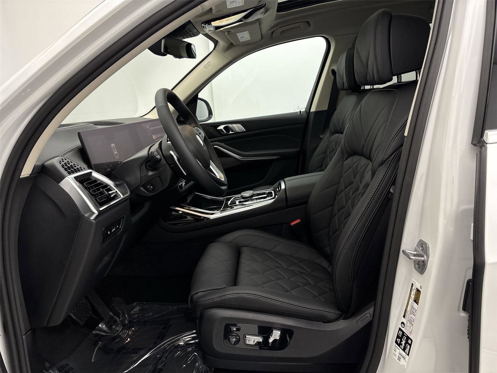 New 2026 BMW X7 xDrive40i image 25