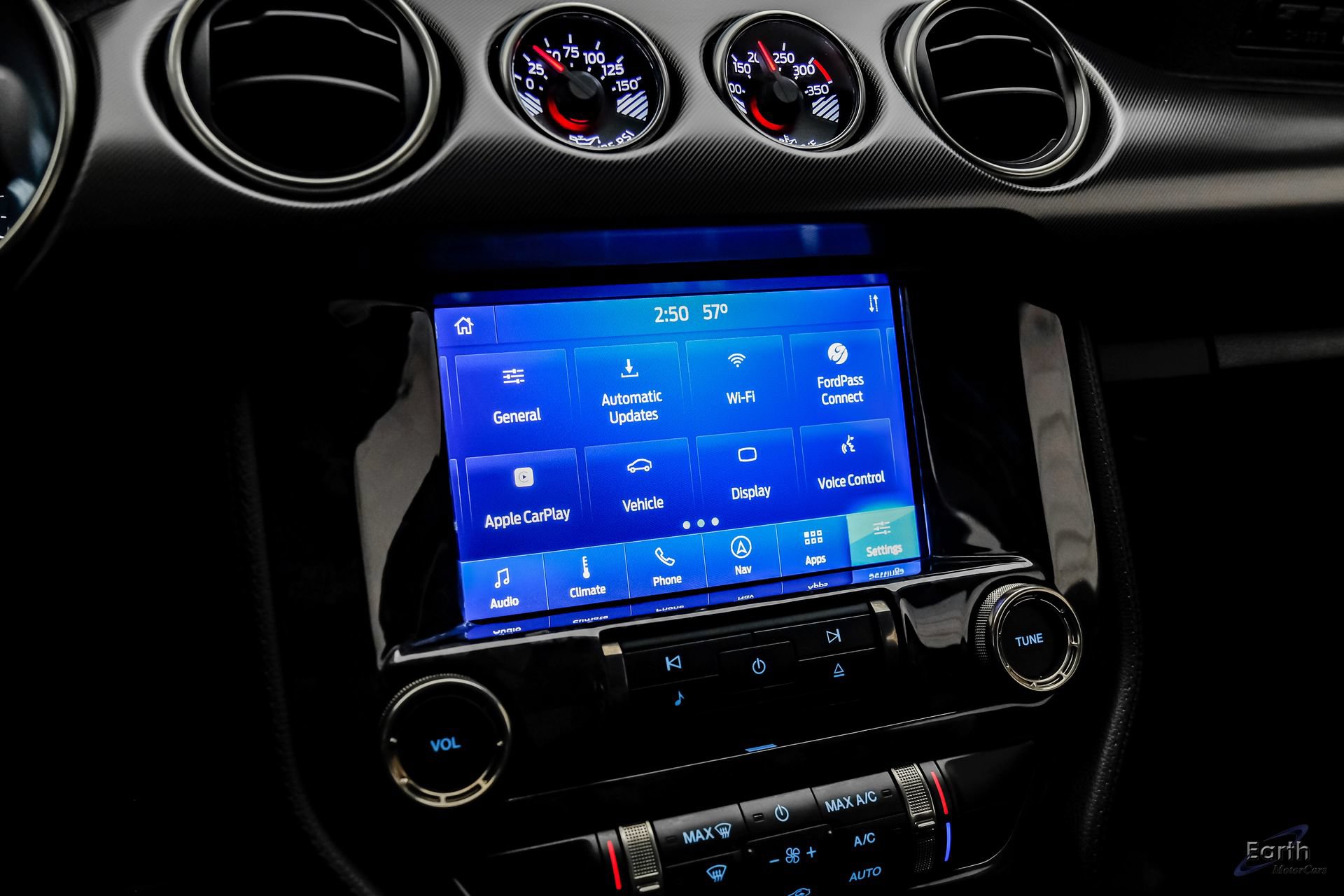 Used 2022 Ford Mustang Shelby GT500 w/ Technology Package RWD image 77