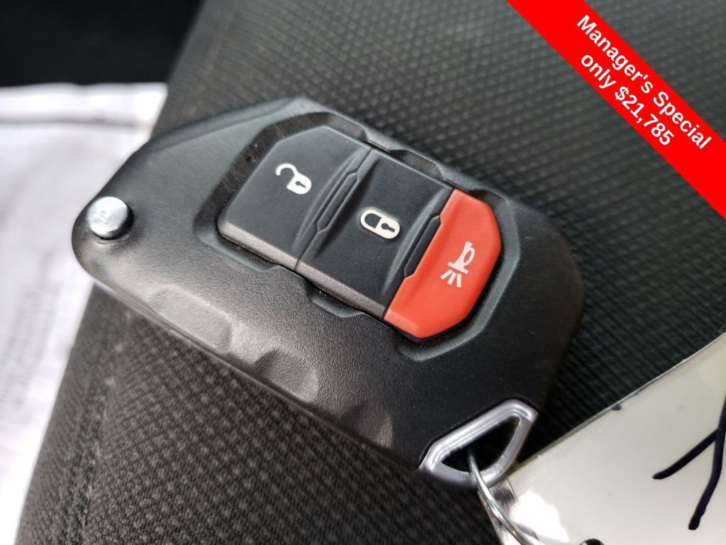 Used 2018 Jeep Wrangler Unlimited Sahara image 27