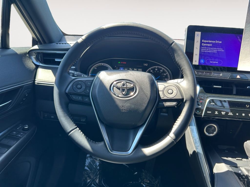 Used 2024 Toyota Venza Limited AWD/4WD image 14