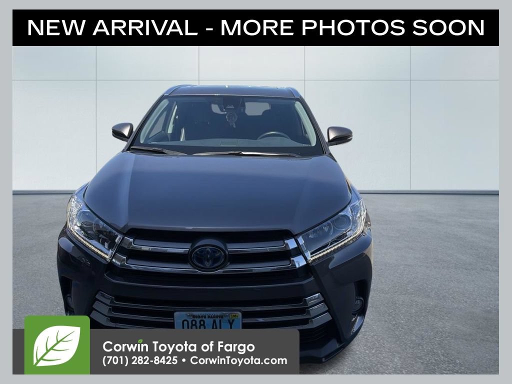 Used 2017 Toyota Highlander Limited w/ Protection Package #3