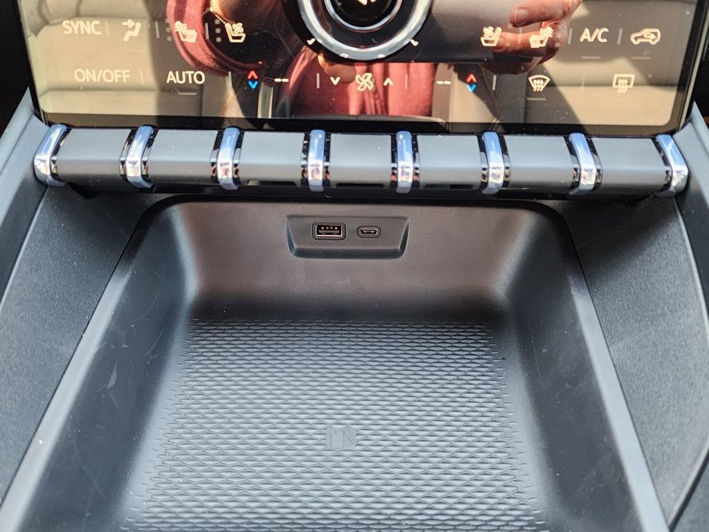 New 2026 GMC Terrain AT4 w/ Convenience Package III image 31