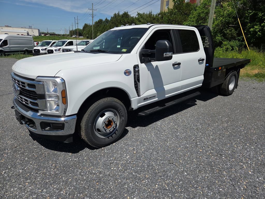 New 2024 Ford F350 XL w/ XL Chrome Package RWD image 3