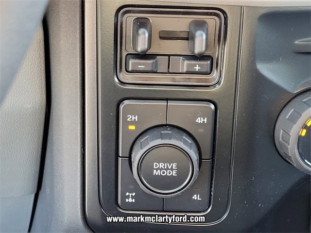 New 2026 Ford F250 XLT w/ XLT Premium Package image 18