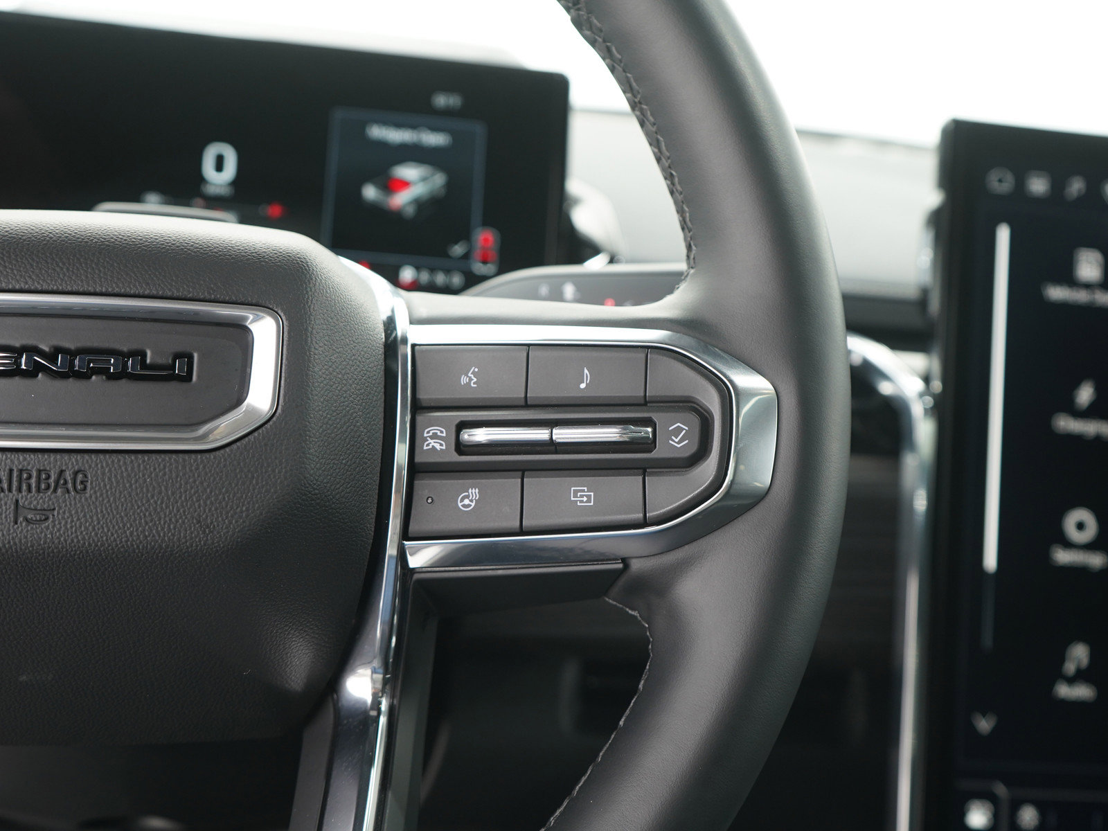 Used 2024 GMC Sierra EV Denali image 23