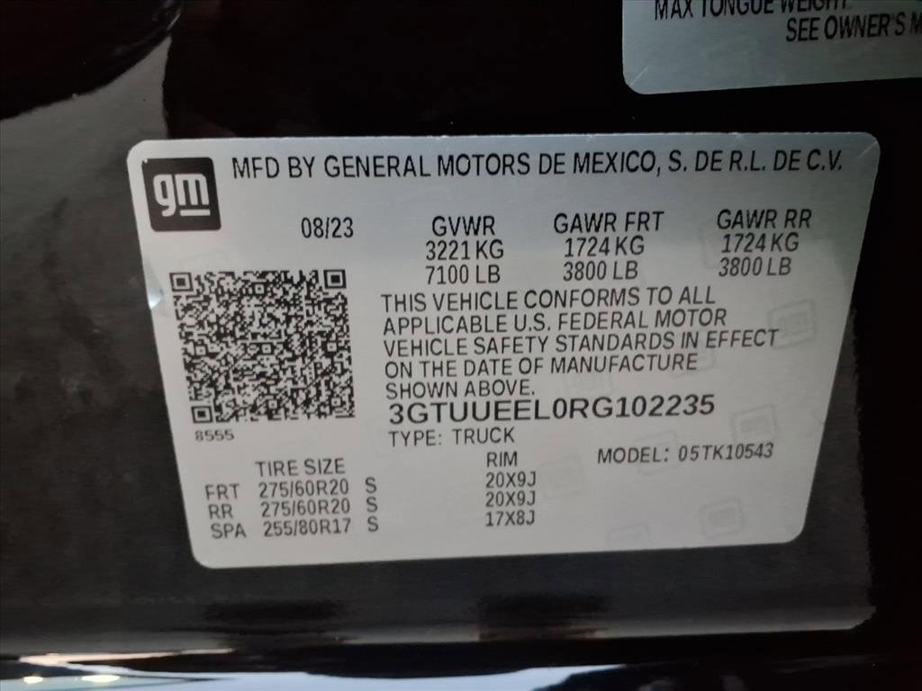 Used 2024 GMC Sierra 1500 AT4 w/ Technology Package image 28