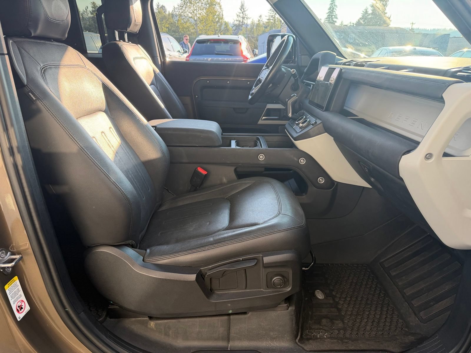 Used 2022 Land Rover Defender 90 S AWD/4WD image 20