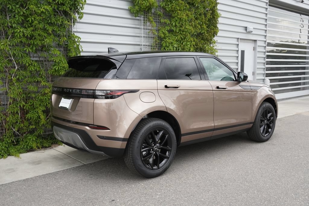 New 2026 Land Rover Range Rover Evoque S AWD/4WD image 4