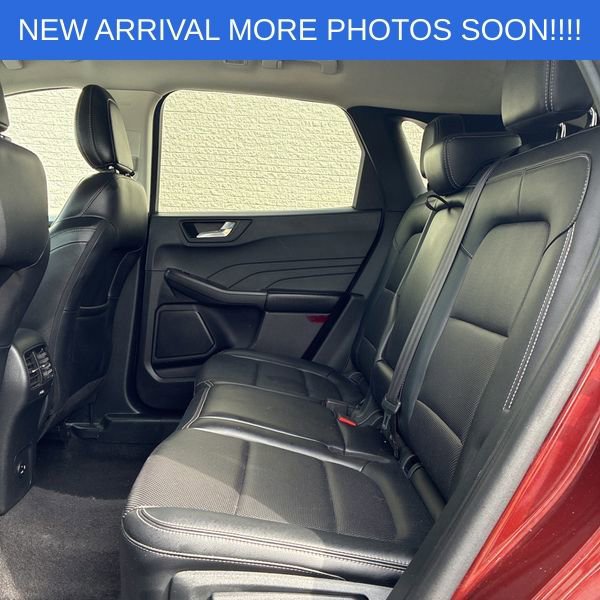 Used 2021 Ford Escape SEL image 13