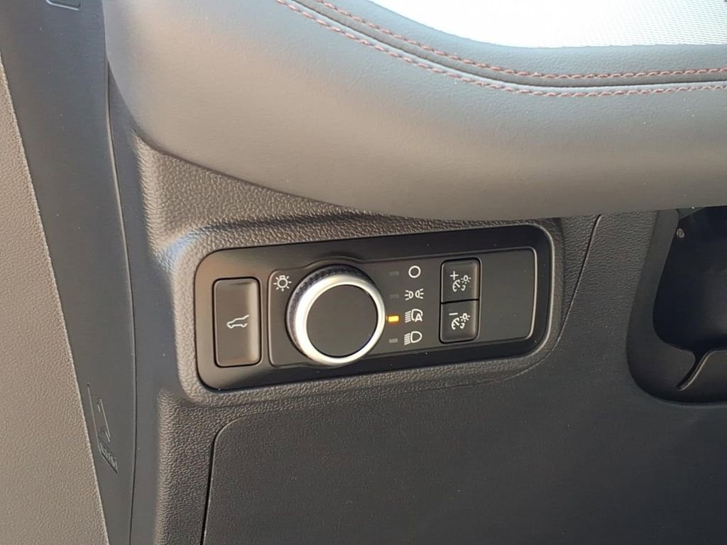 New 2026 Ford Explorer Active AWD/4WD image 19