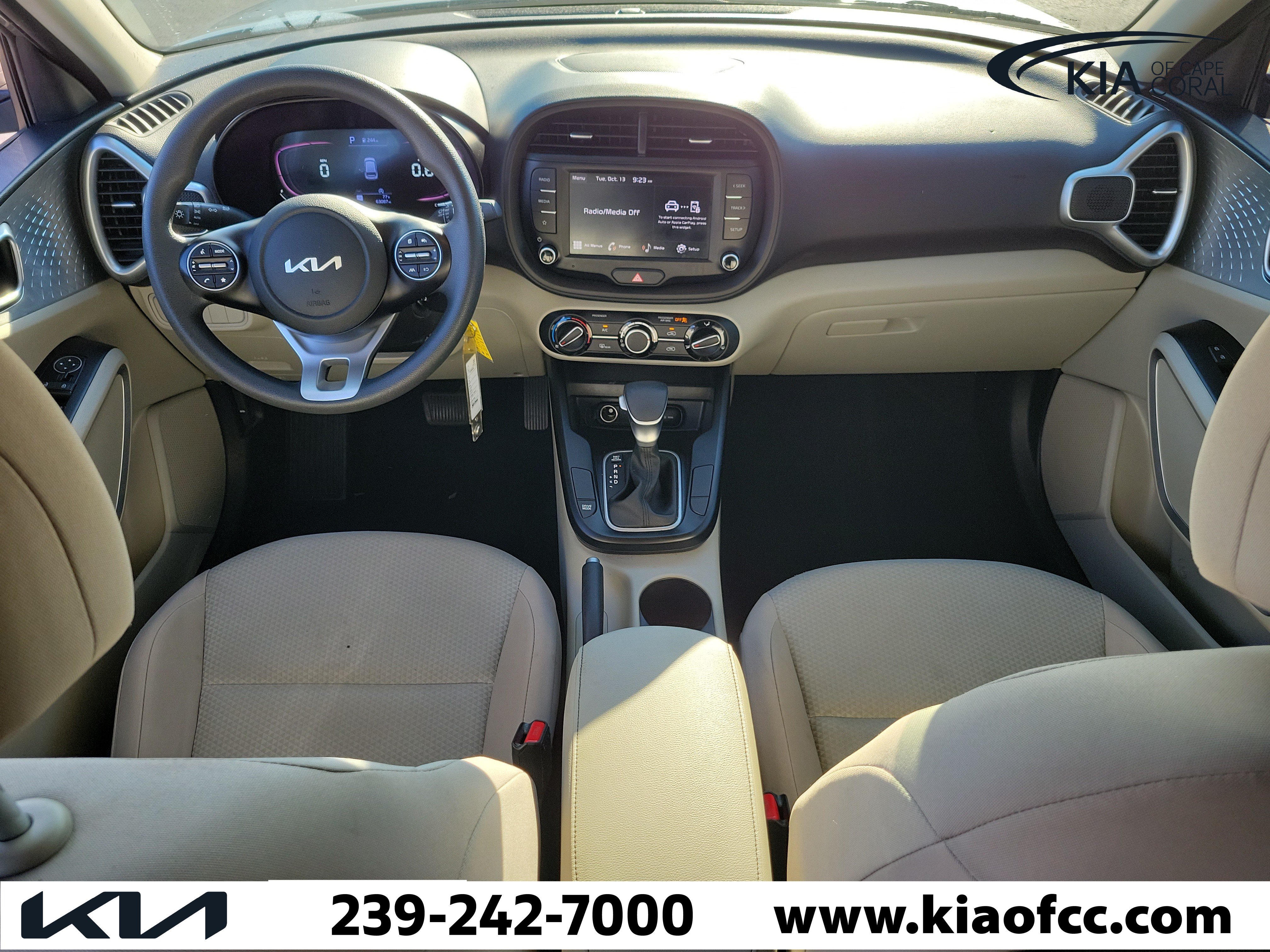 Certified 2024 Kia Soul LX FWD image 16