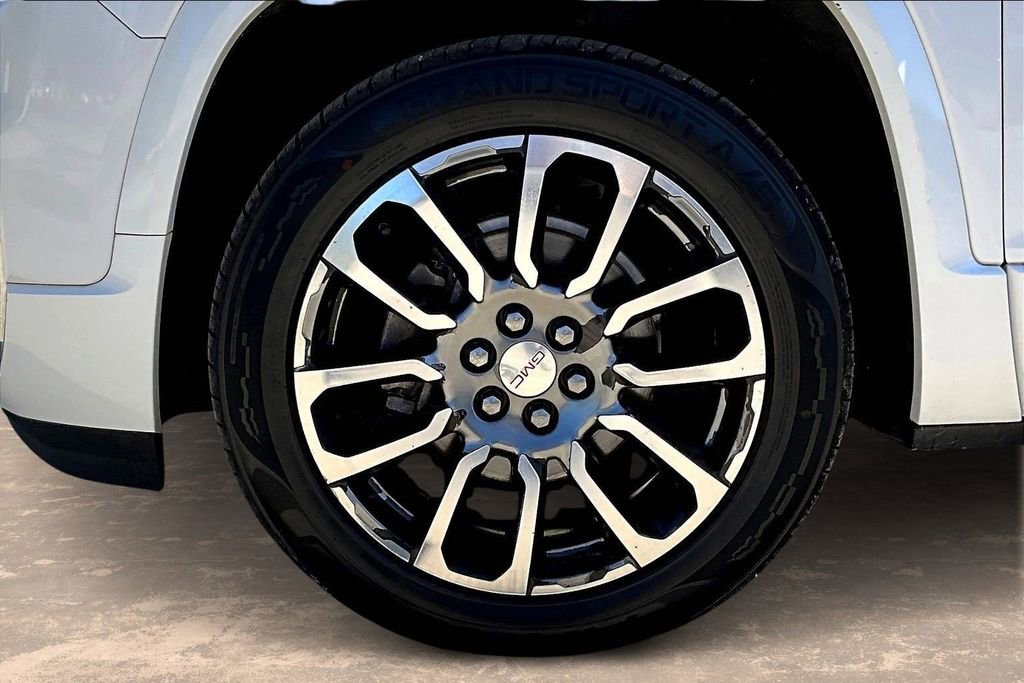 Used 2020 GMC Acadia Denali w/ Technology Package image 37