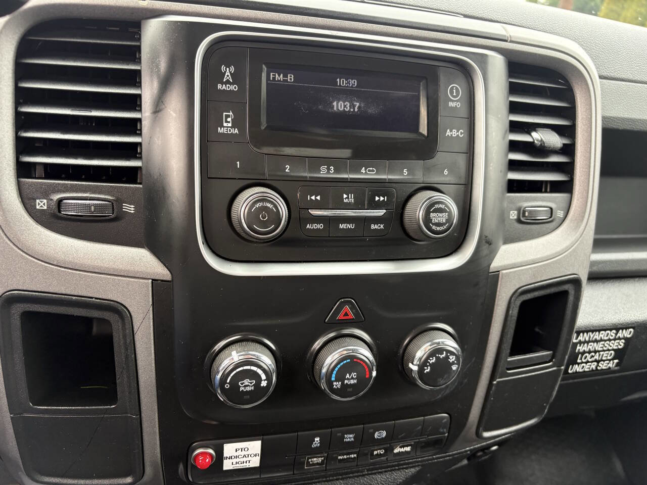 Used 2014 RAM 5500 Tradesman w/ Ambulance Prep Group RWD image 19