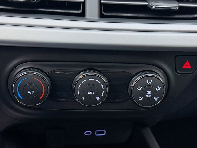 New 2026 Chevrolet Trax LS w/ Driver Confidence Package image 18