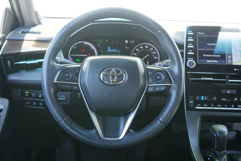 Used 2022 Toyota Avalon Limited w/ Advanced Safety Package FWD image 12