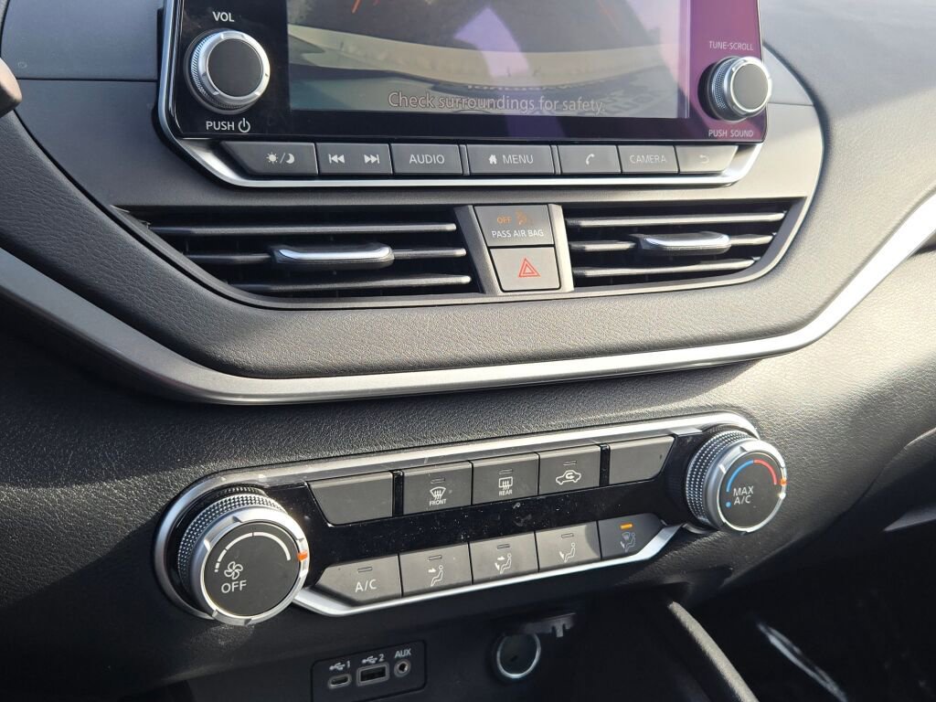 Used 2025 Nissan Altima 2.5 S image 25