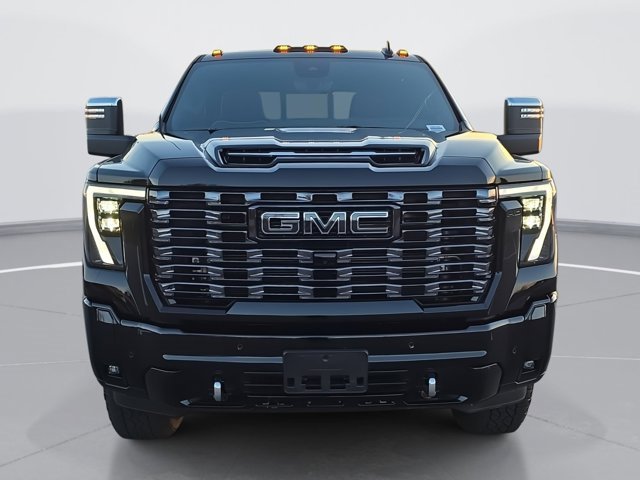 Used 2025 GMC Sierra 2500 Denali Ultimate image 8