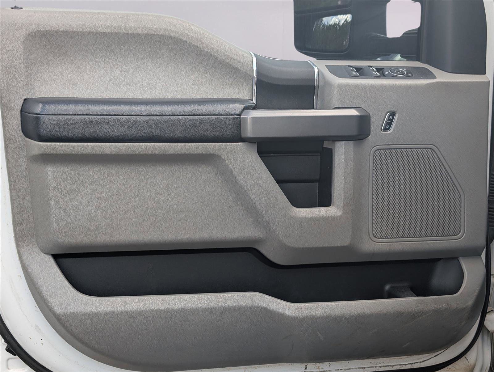 Used 2018 Ford F250 XLT image 28