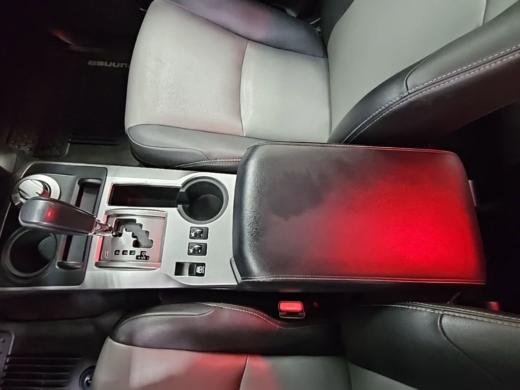 Used 2020 Toyota 4Runner SR5 image 21