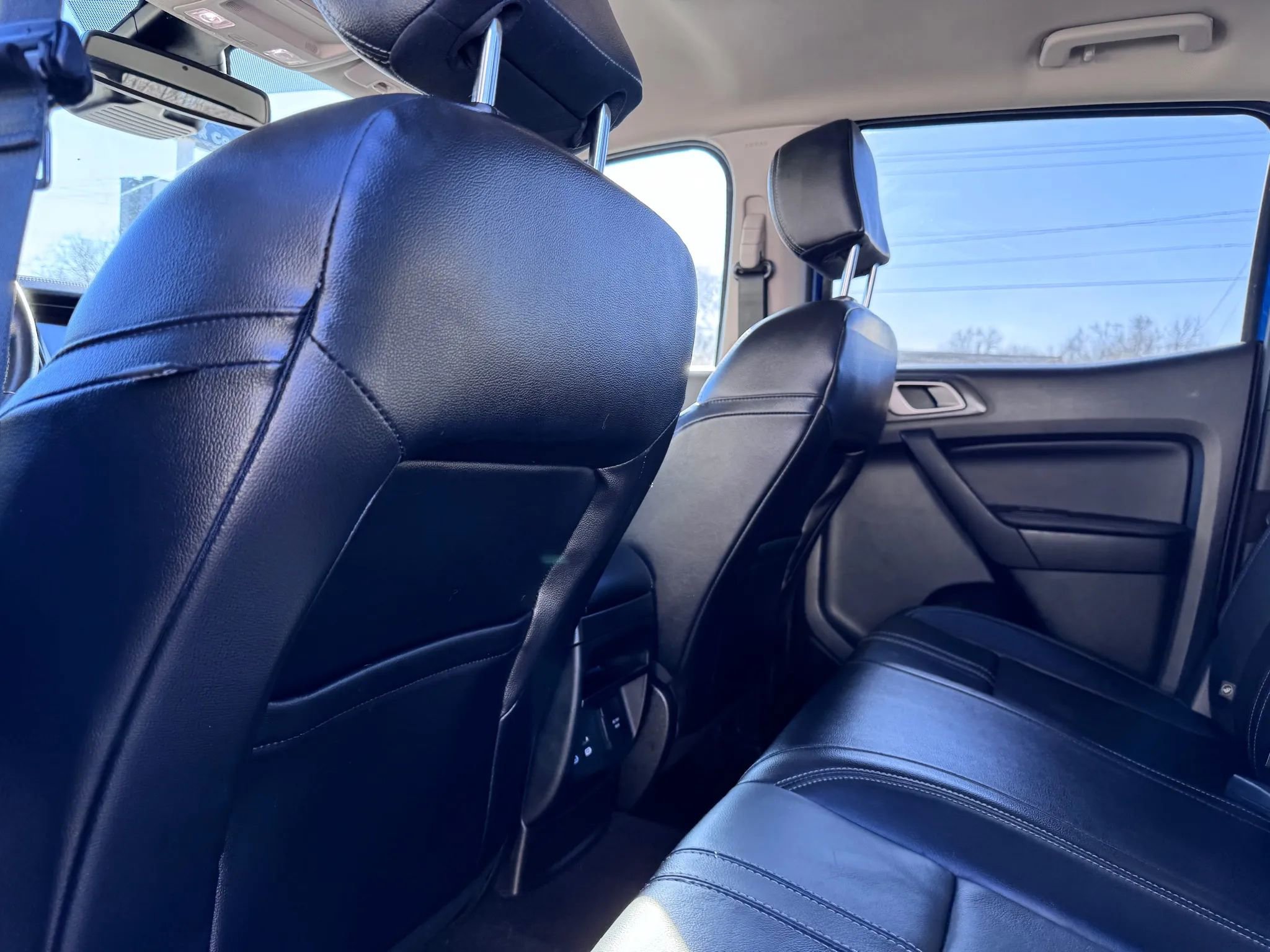 Used 2019 Ford Ranger Lariat w/ Equipment Group 501A Mid image 26