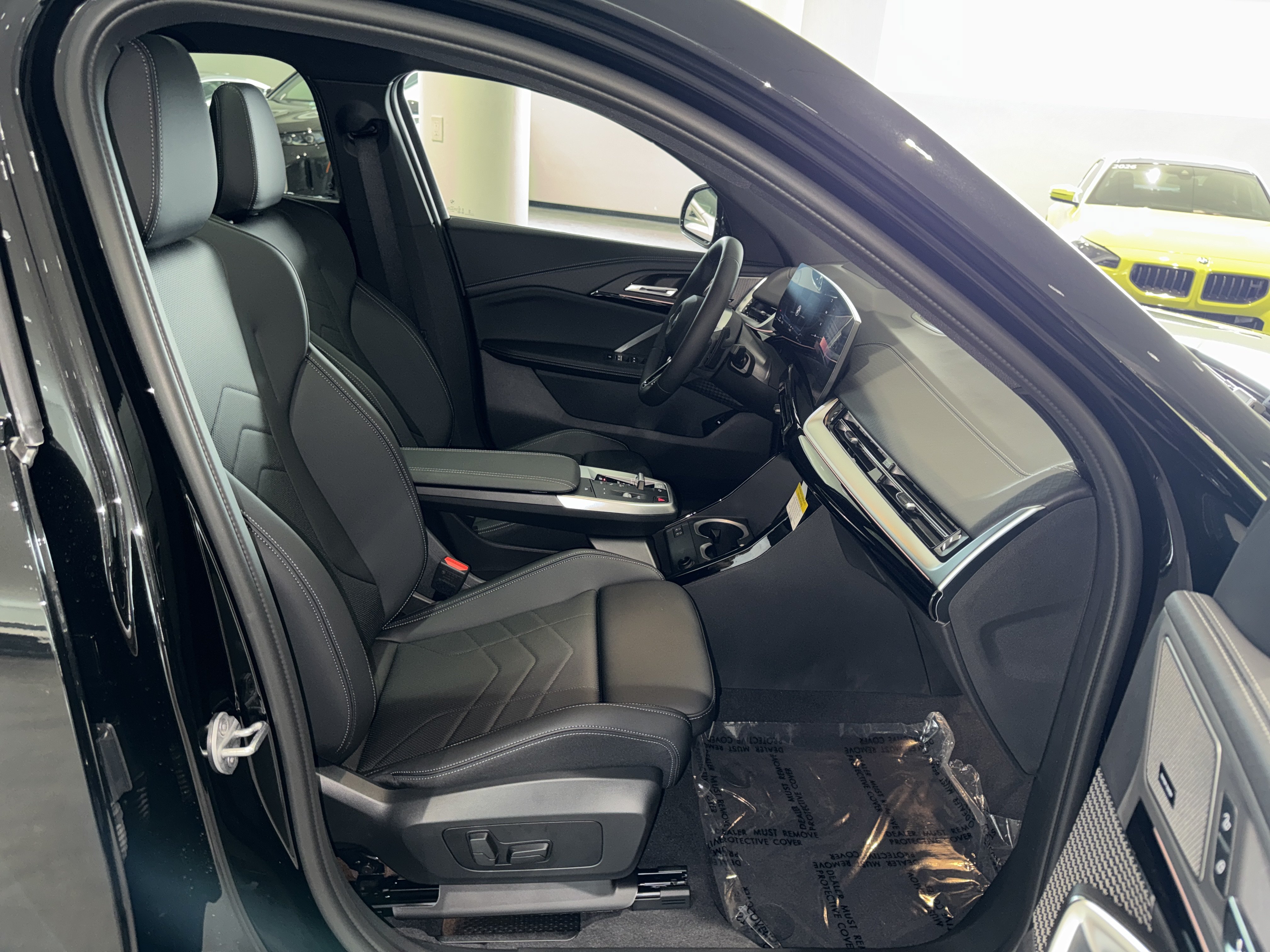 New 2026 BMW X2 xDrive28i w/ Technology Package AWD/4WD image 9