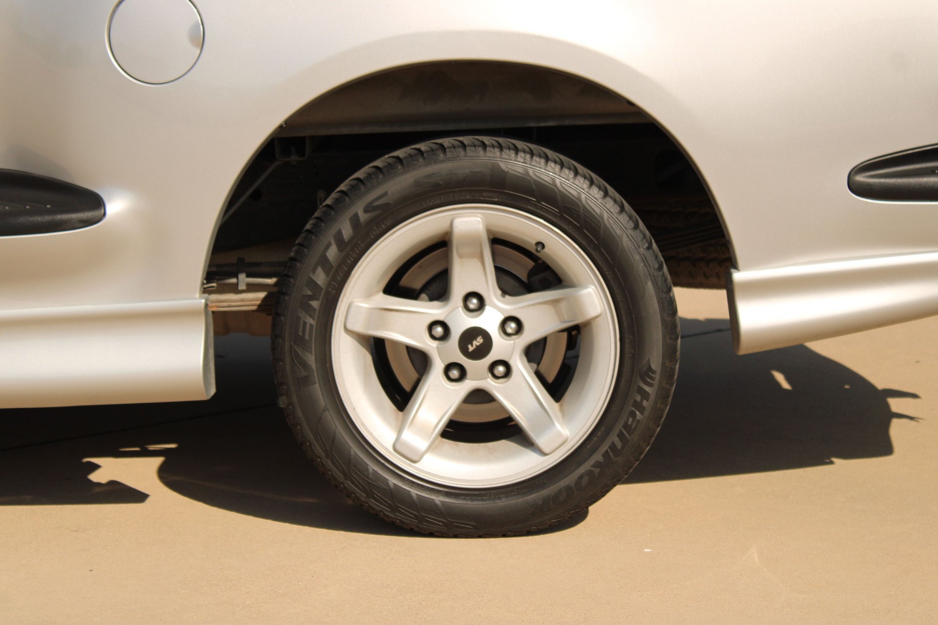 Used 2000 Ford F150 Lightning RWD image 30