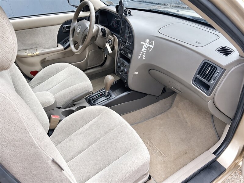 Used 2005 Hyundai Elantra GLS FWD image 9