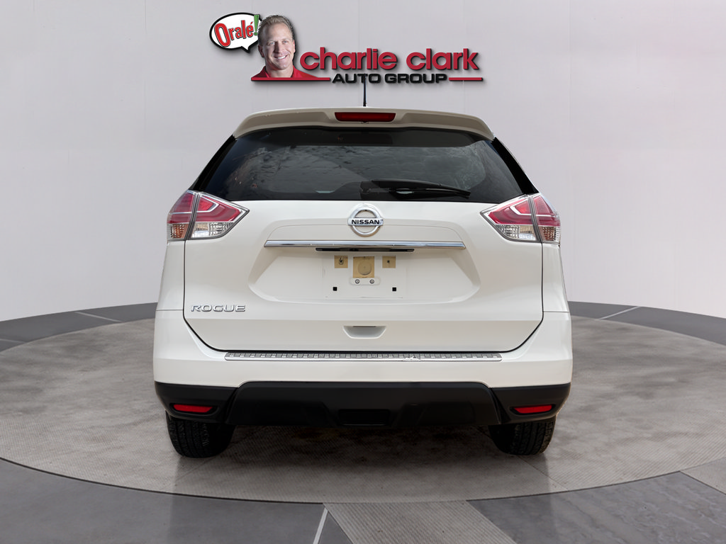 Used 2016 Nissan Rogue S FWD image 4