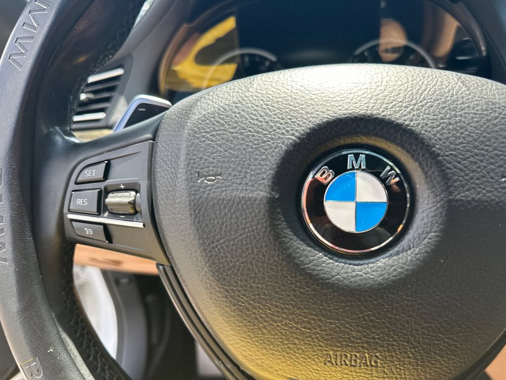 Used 2015 BMW 740Li w/ Executive Package RWD image 25