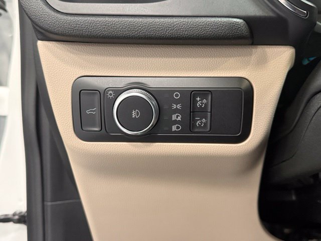 Used 2021 Ford Escape Titanium AWD/4WD image 11