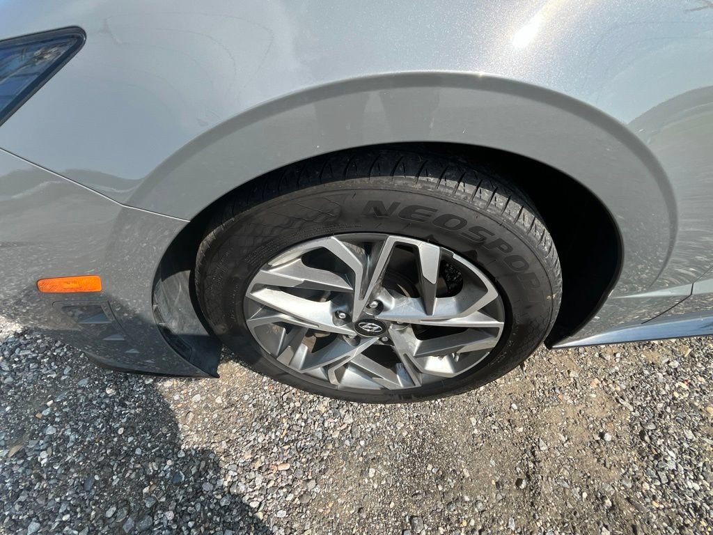 Used 2022 Hyundai Sonata SEL w/ Convenience Package FWD image 28
