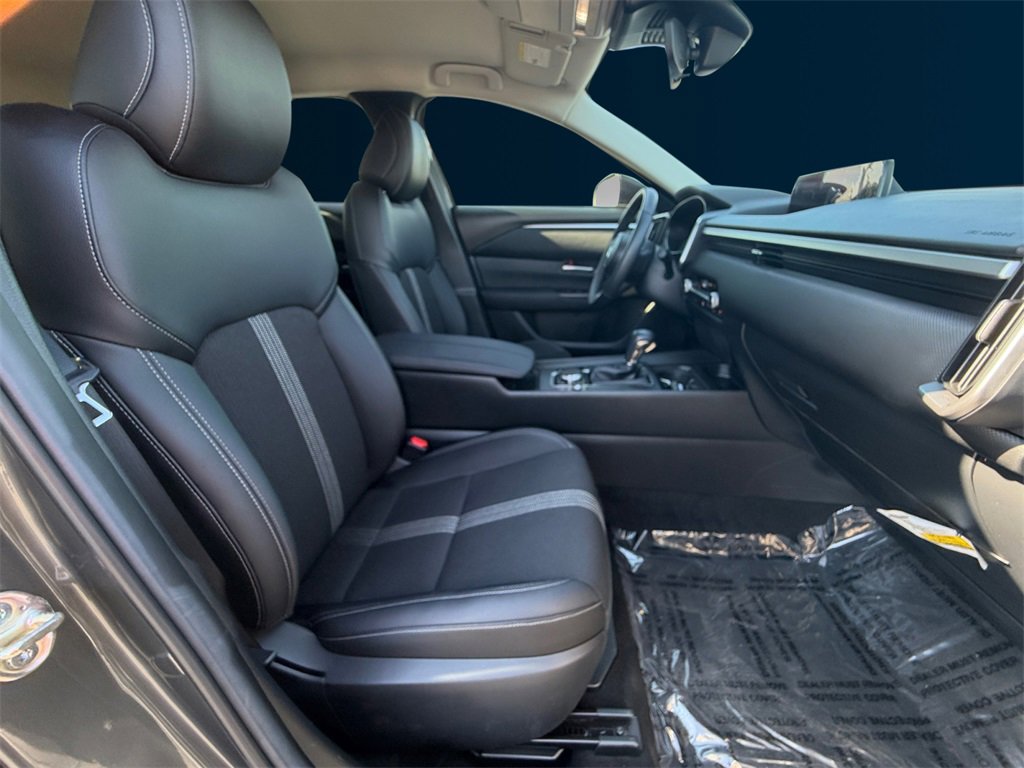 Certified 2025 MAZDA CX-50 AWD 2.5 S w/ Preferred Package image 17